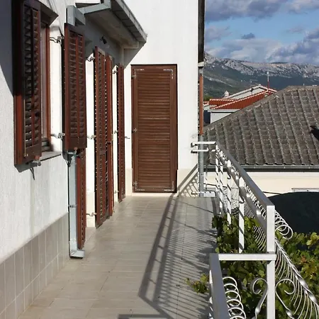 Appartement With A Parking Space Kastel Stafilic, - 5219 *