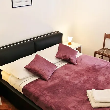 With Parking Space Kastel Stafilic, - 5219