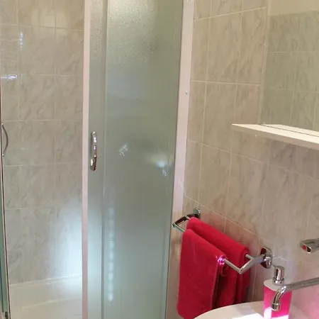 With Parking Space Kastel Stafilic, - 5219 Lejlighed