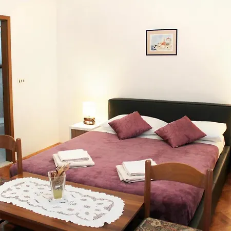 With Parking Space Kastel Stafilic, - 5219 Lejlighed Kaštela